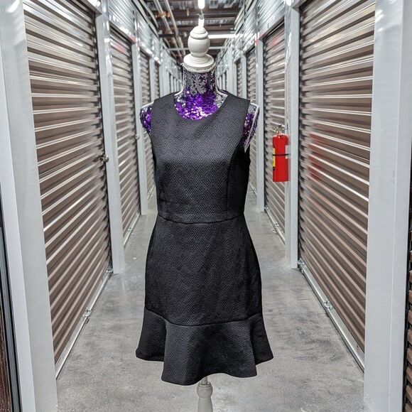 Banana Republic Size 10 Black Jacquard Patterned Mini Fit & Flare Dress - Picture 1 of 8